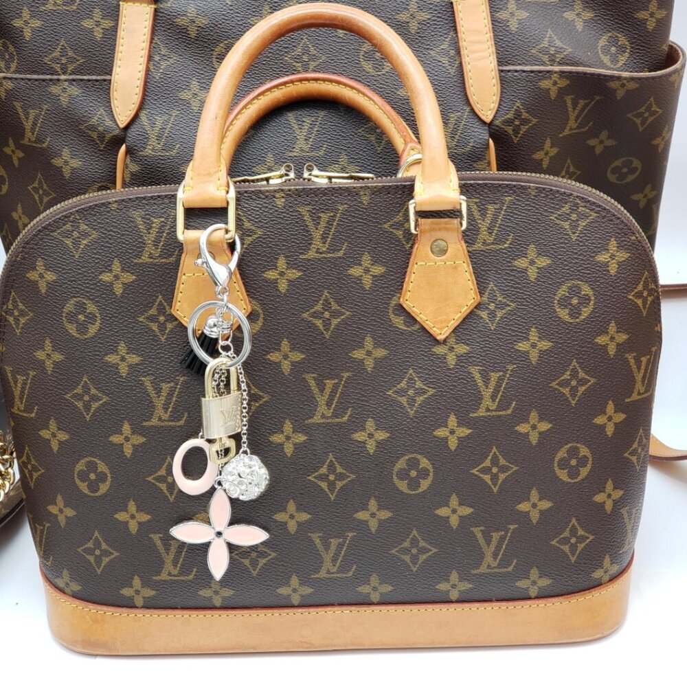 Louis Vuitton Gold Lock 🔒 Authentic LV Key + Unbranded Flower Bag Charm